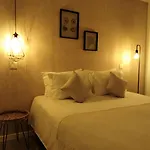 住宿加早餐酒店 Marsuites Armação de Pêra