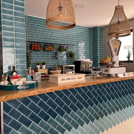 B&B Marsuites Armação de Pêra