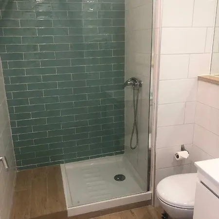 לינה וארוחת בוקר Marsuites Armação de Pêra