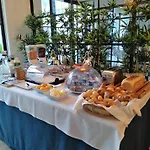 Alojamento de Acomodação e Pequeno-almoço Marsuites 3*