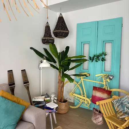 Marsuites Bed & Breakfast 4*